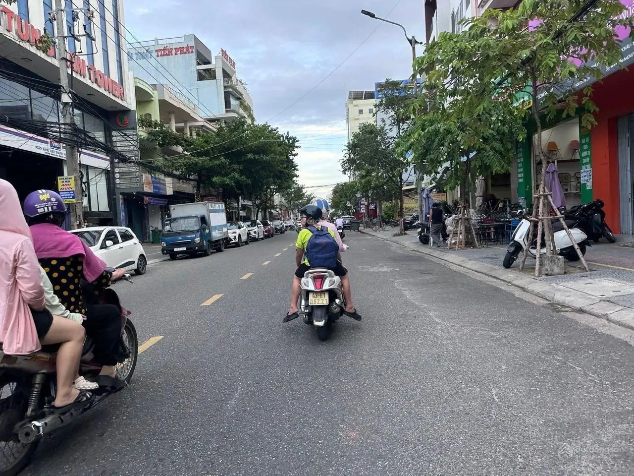 Nhà 2 Mặt Tiền Núi Thành -Nguyễn Sơn Trà- Nhà 4 Tầng Mặt Tiền Hơn 6m Giá Chỉ 13 Tỷ.