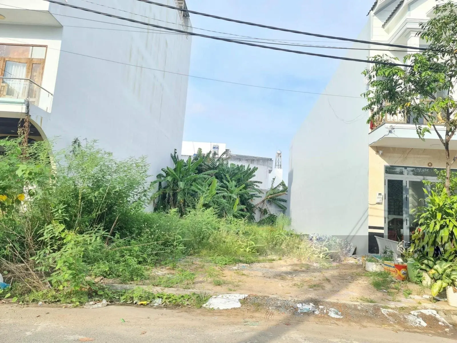 Kẹt vốn cần bán gấp lô đất MTĐ Nguyễn Thị Bẹ gần Chợ Cần Giuộc, Long An. Giá chỉ 750tr 120m2/SHR