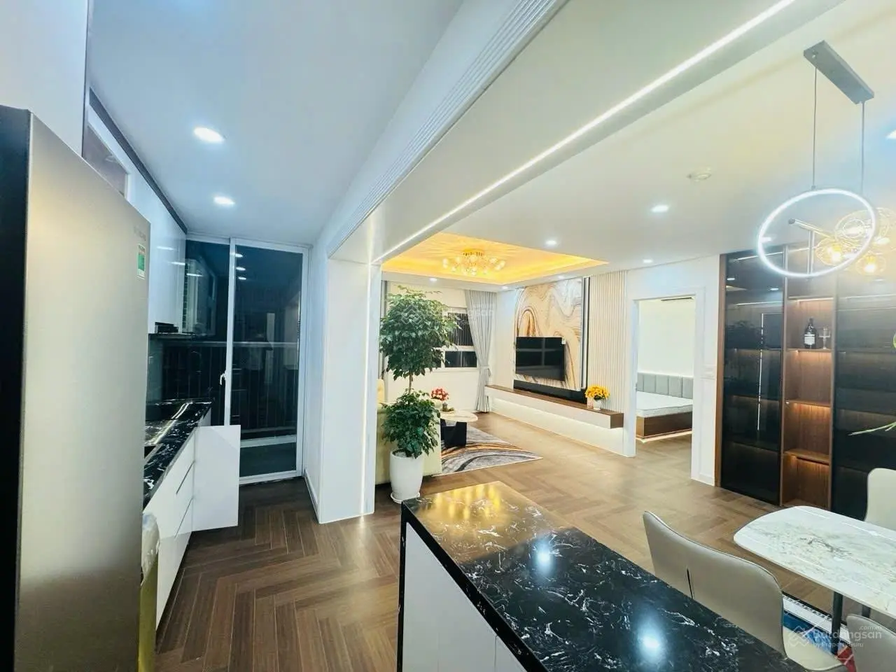 Hàng hiếm. Thiết kế hiện đại, đẹp không tì vết, hưởng trọn tinh hoa giúp chủ nhân nâng tầm đẳng cấp