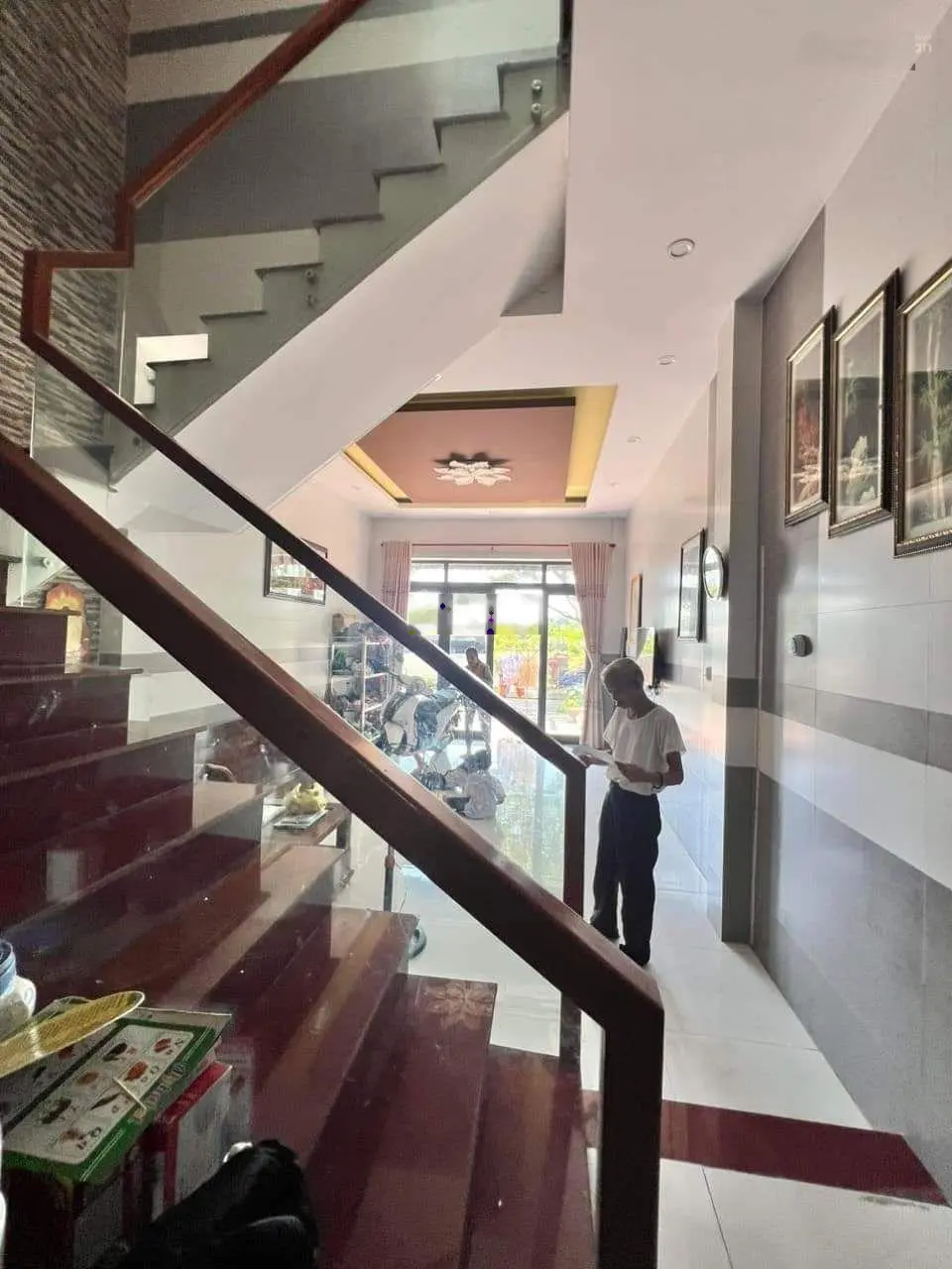 Bán nhà mới đẹp 3 mê đường 5,5m sát chợ Hòa Phát giá rẻ hơn nhà kiệt đầu tư sinh lời