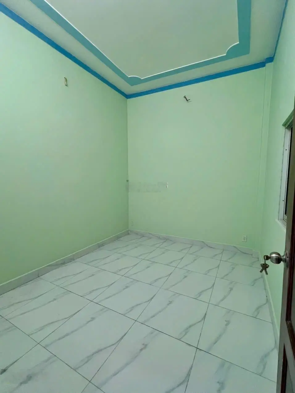 Bán nhà sau Công Viên Quận 9 DT75m2 sổ sẵn đang cho thuê 7tr5/tháng dân cư hiện hữu mặt đường nhựa