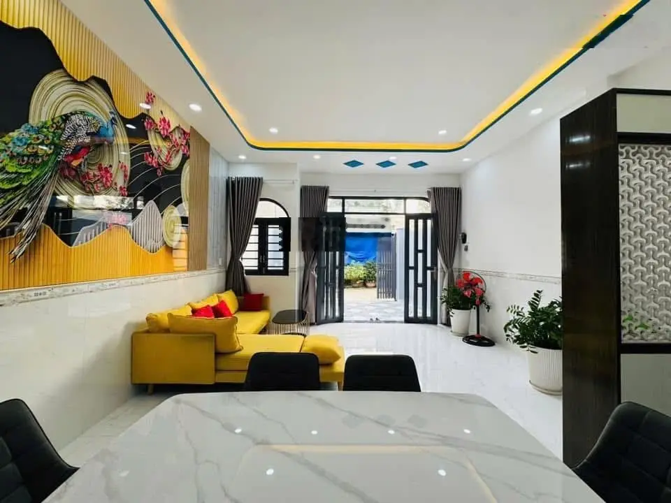 Bán gấp NR 100m2 tại Xã Mỹ Hạnh Nam, Đức Hòa, Long An, giá 1,85 tỷ