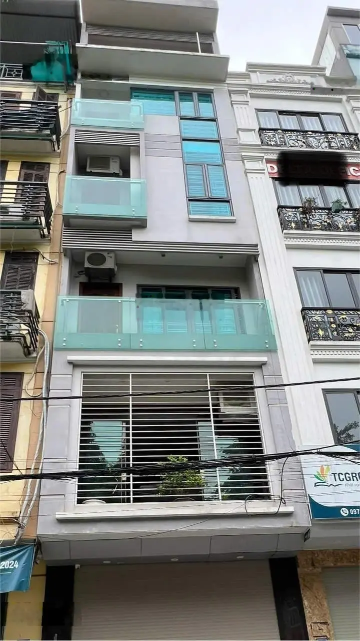 Bán nhà học viên tài chính - dt52m2 - 5 tầng - giá 7.3 tỷ - bắc từ liêm - kinh doanh - ô tô thông