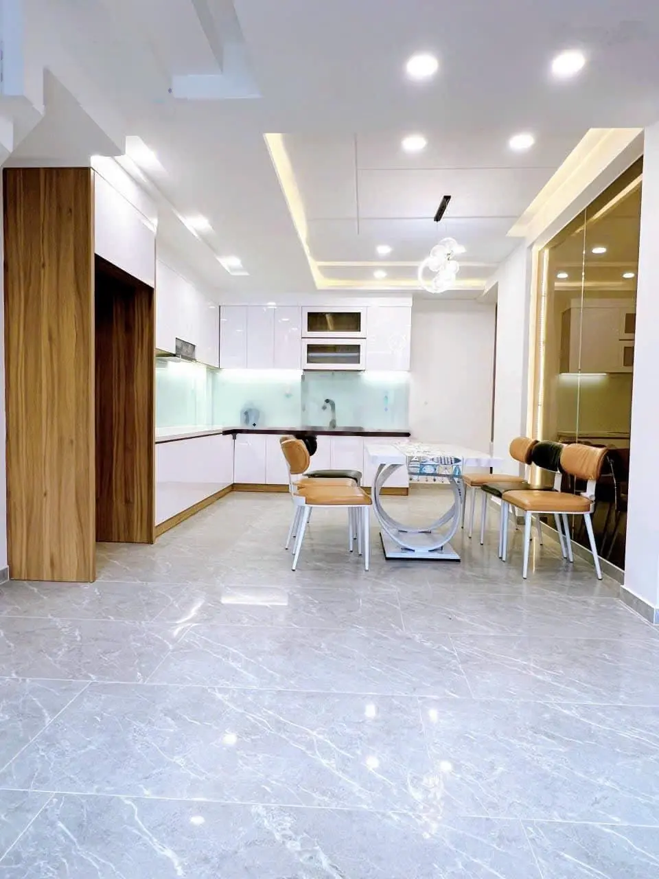 Nhà xây mới 2025- 5 tầng - hẻm xe tải 6m ôtô ngủ trong nhà - linh đông, thủ đức