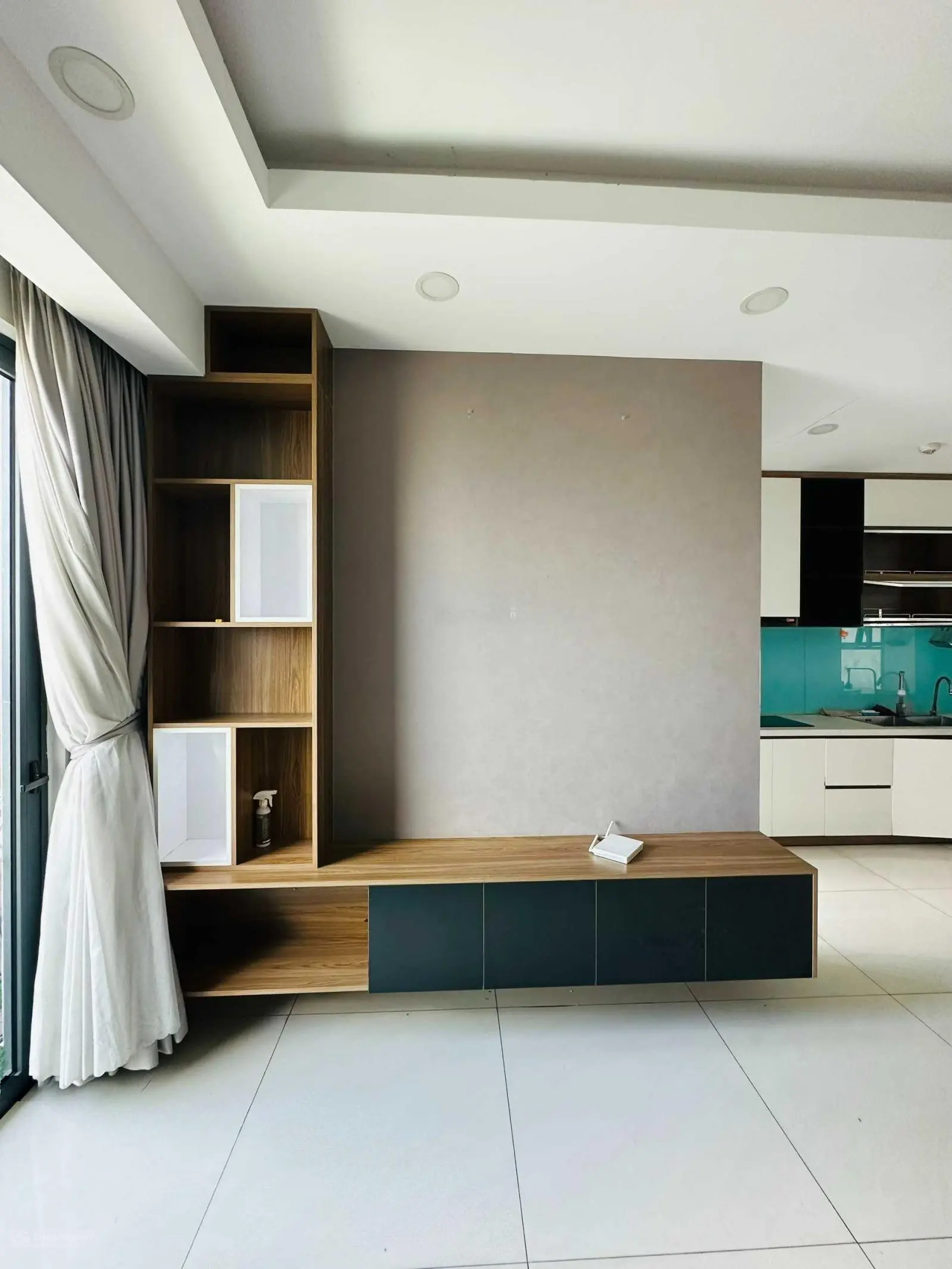 Bán căn Emerald - 104m2 - 3PN - 2WC giá 4.650 tỷ bao phí thuế. Nhà full NT. Liên hệ