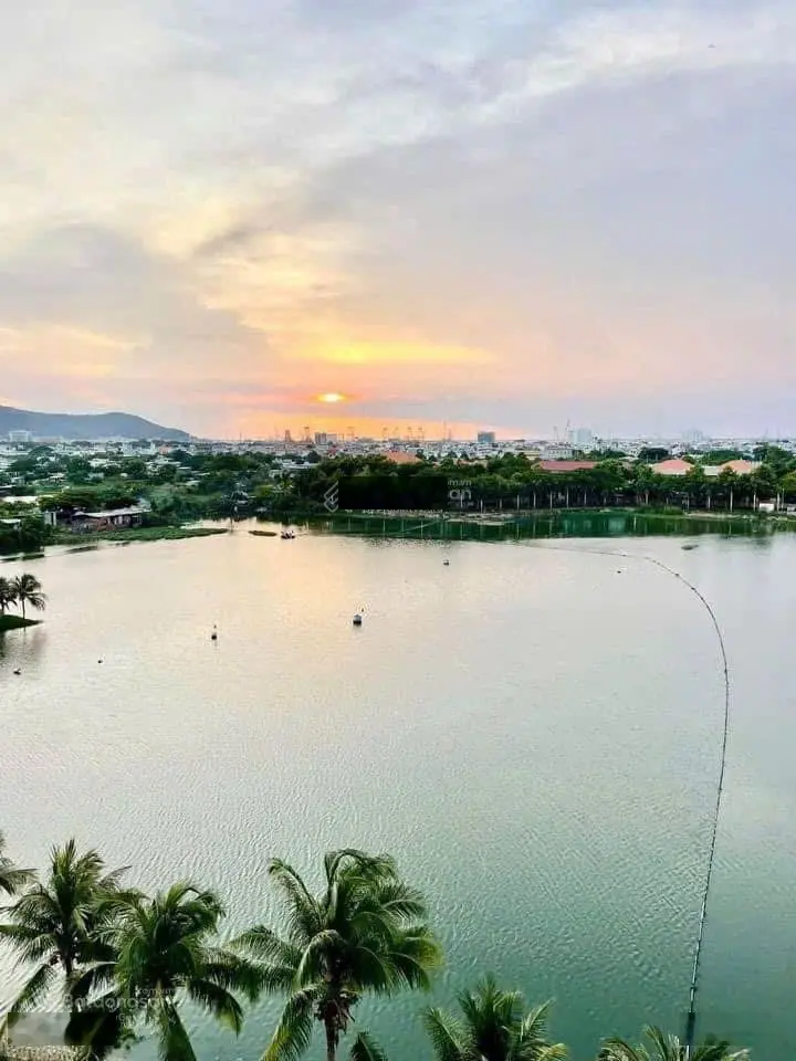 Bán căn hộ Phoenix 3 phòng ngủ diện tích 107m2 tầng thấp view hồ đẹp giá chỉ 3tỷ05
