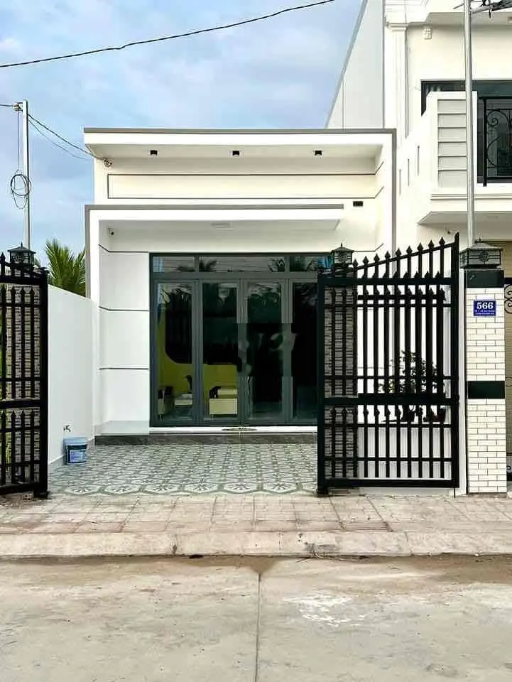 nhà ngay gần đường Đồng Khởi Biên Hoà giá 1tỷ650 sổ riêng