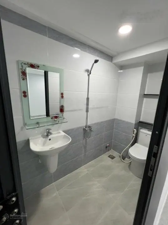 Bán nhà 80m2 C3 Phạm Hùng, Bình Hưng, Bình Chánh. 1 trệt 2 lầu 3PN 3WC phòng bếp ban công