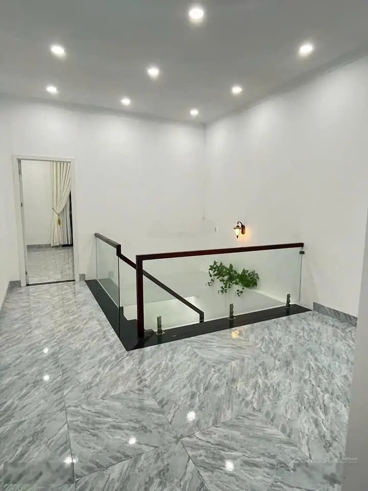 Nhà đẹp kinh doanh tốt tại đường Hồ Ngọc Lãm 68m2 gần vòng xoay An Lạc Bình Tân