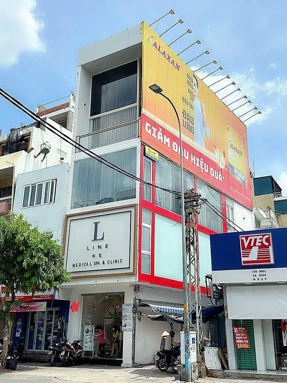 Khan hiếm-Mặt tiền 373 Lý Thường Kiệt-P9-Tân Bình-DT: 4x20m, góc 2 mặt tiền lớn-giá 10.5 tỷ