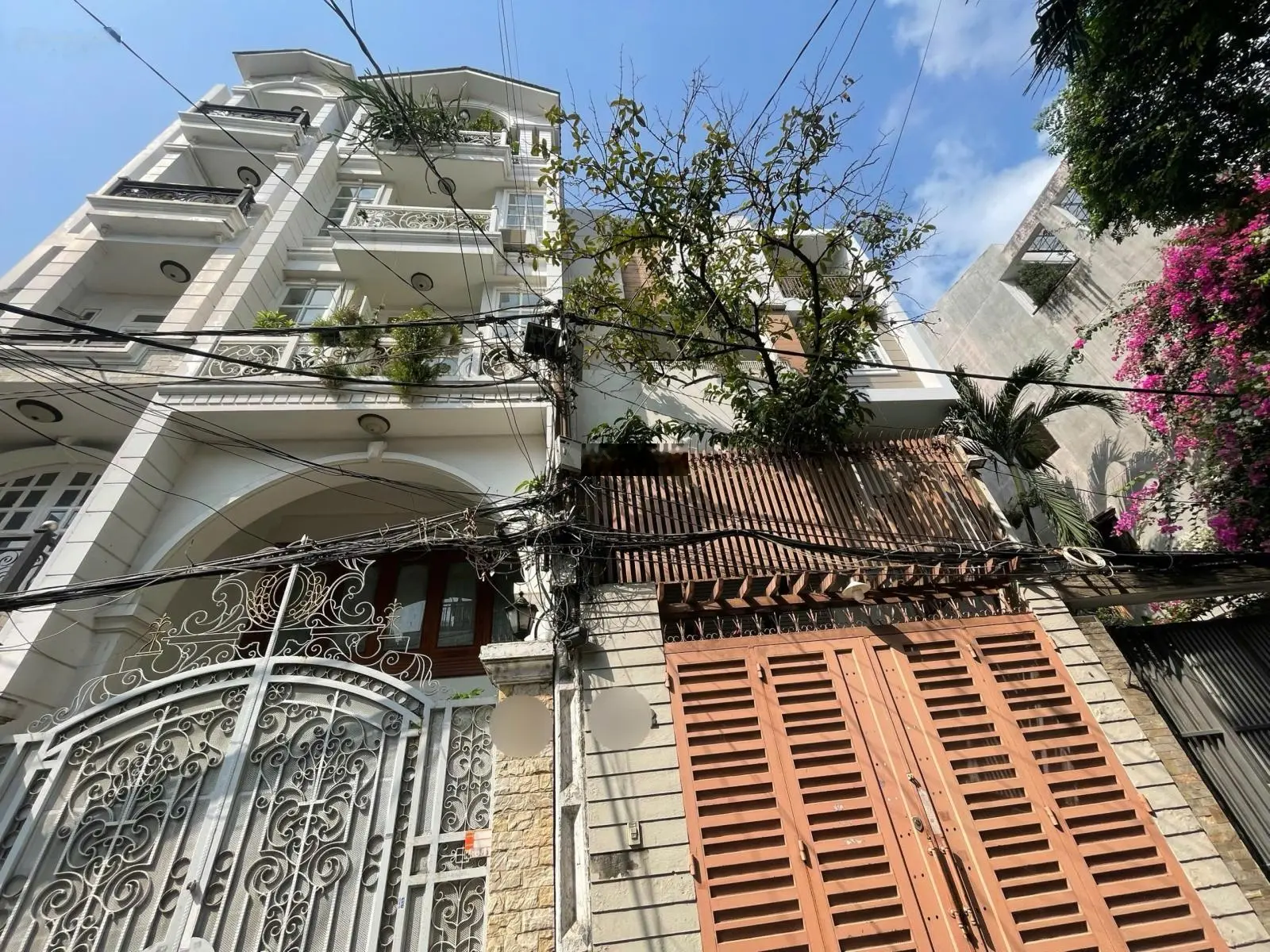 Bán nhà có gara ô tô đường Bàn Cờ, Quận 3 - 4 tầng 129m2 (4.5 x 26) không lộ giới chỉ 25.9 tỷ (TL)