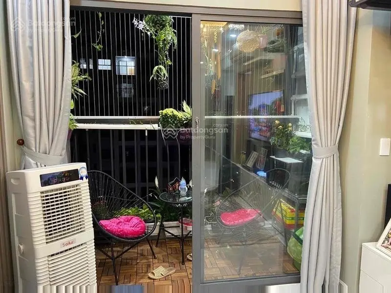 Kẹt vốn kinh doanh bán gấp căn hộ Sky Center gần sân bay 2 phòng ngủ