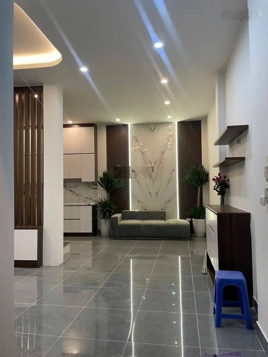 Bán nhà Cầu Giấy ngõ thông, 50m ra mặt phố, hai thoáng DT 45m2 x MT 5m giá 11,5 tỷ