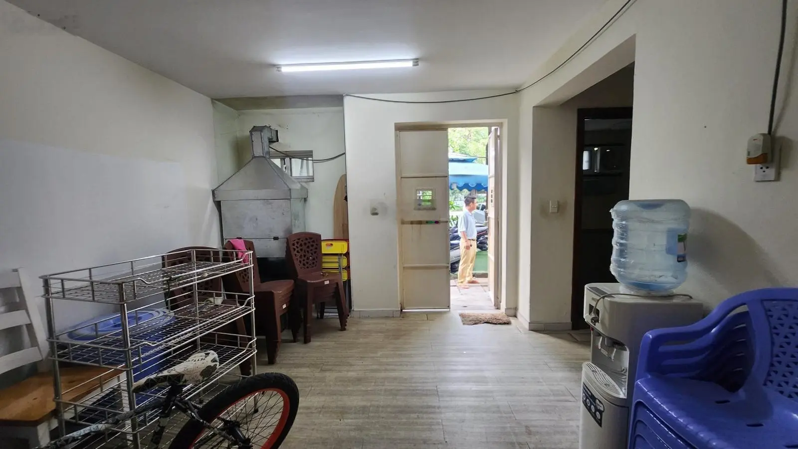 Chính chủ cần bán nhà mặt tiền Nguyễn Văn Linh , Phú Mỹ Hưng, Quận 7, TP HCM.
