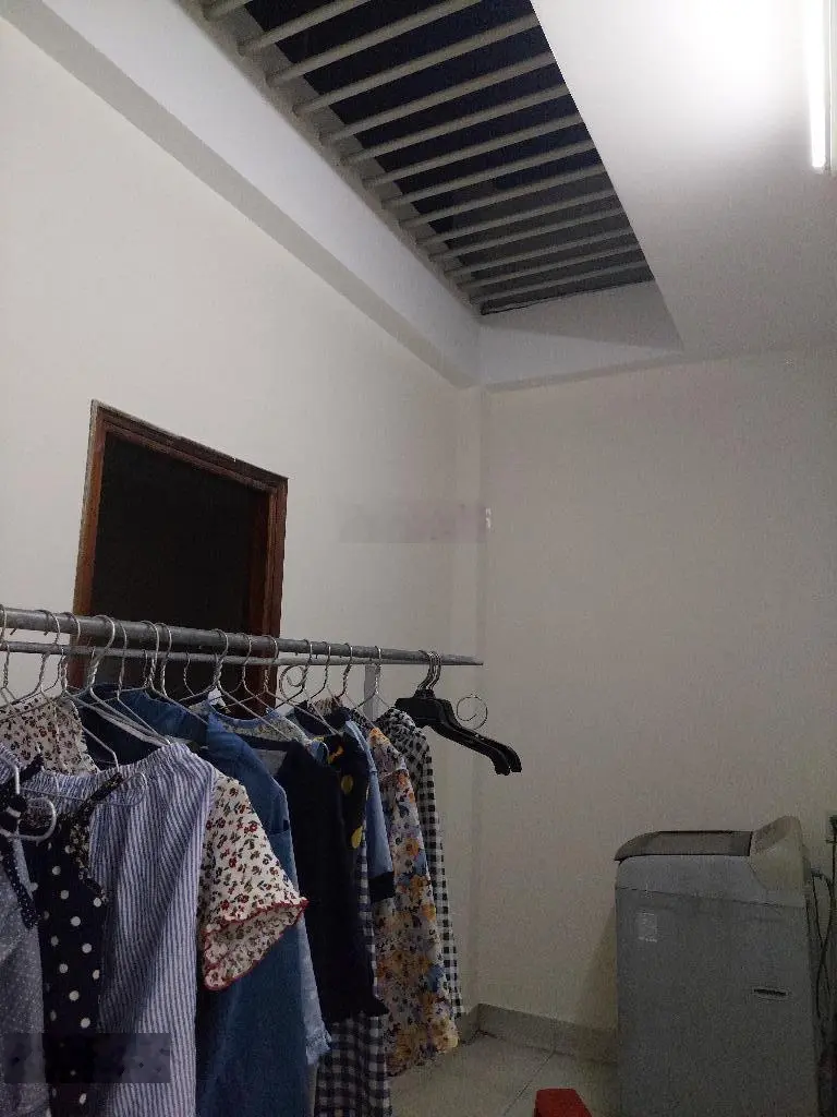 Sát Mặt Tiền, Giảm 800T, 3 Tầng, 72m2, Đường Xe Tải Tránh, Bình Chiểu, Thủ Đức, Về 5,x Tỷ. (TL)