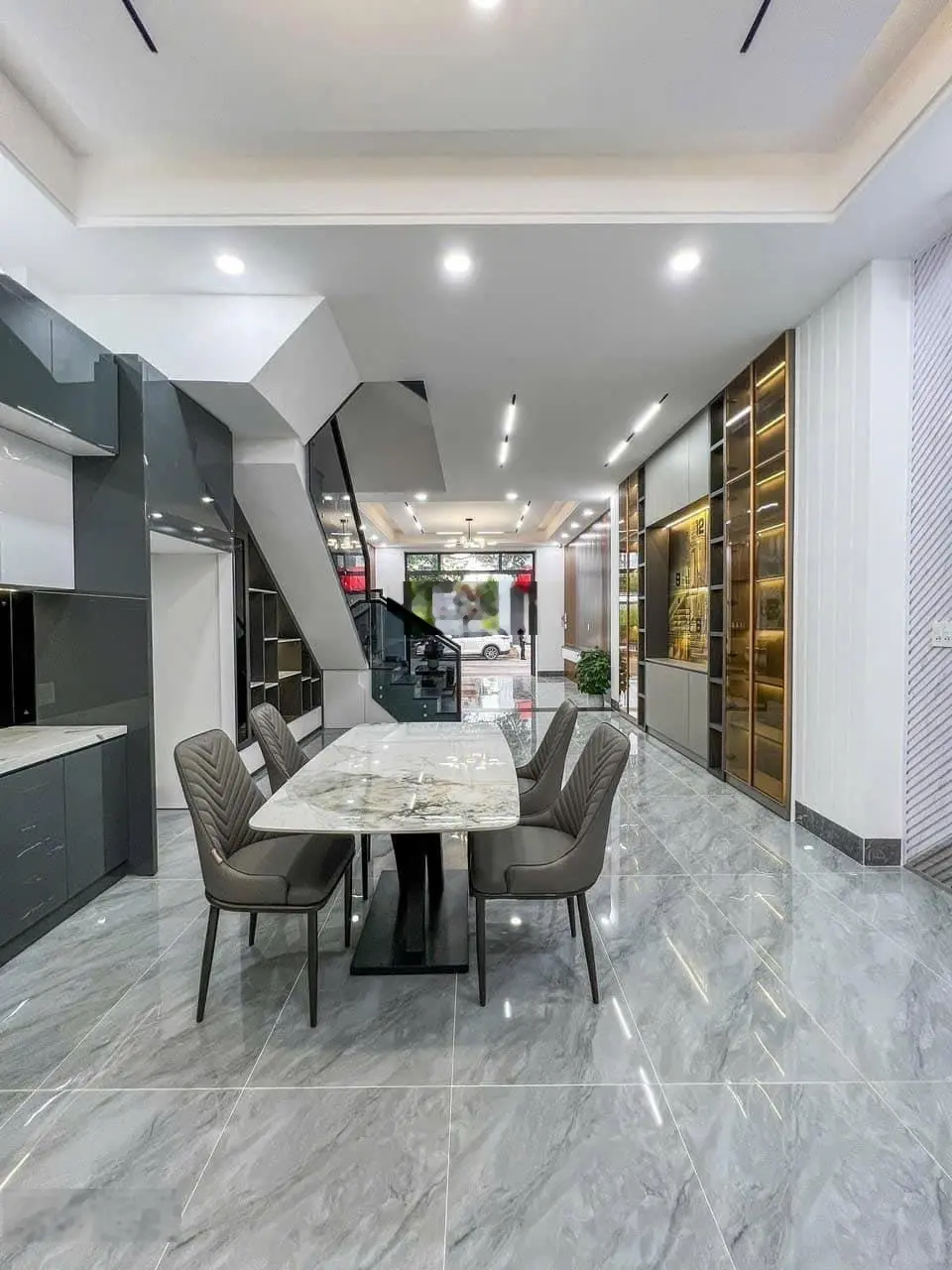 Bán nhà mới xây KDC Hồng Loan sổ hồng hoàn công