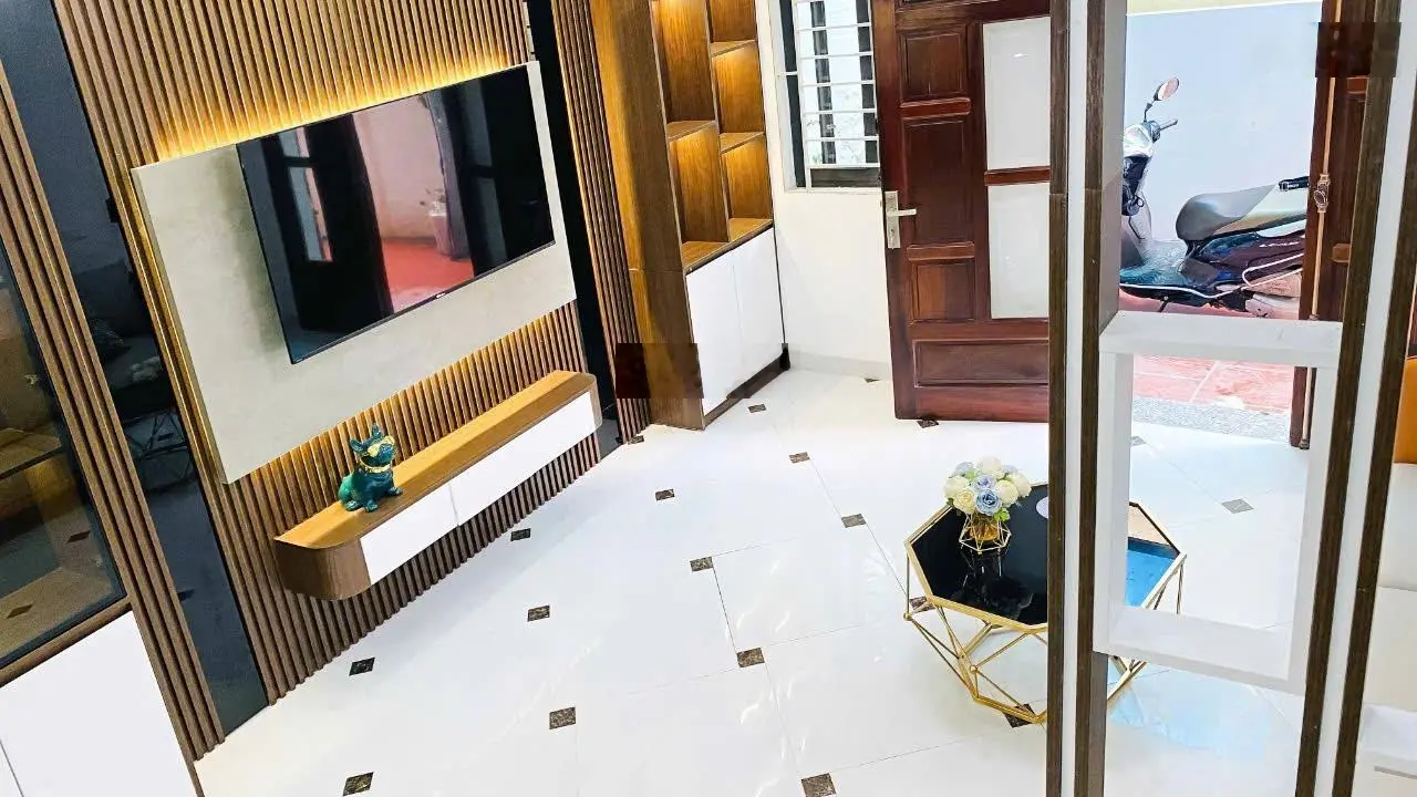 Nhà 3 tầng full nội thất 35m2 La Phù - Hoài Đức