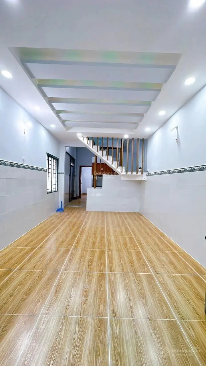 Q4 nhà 2MT hẻm VIP Khánh Hội, khu dân cư hiện hữu chỉnh trang, 2 tầng shr 45m2, chỉ 4,95 tỷ TL