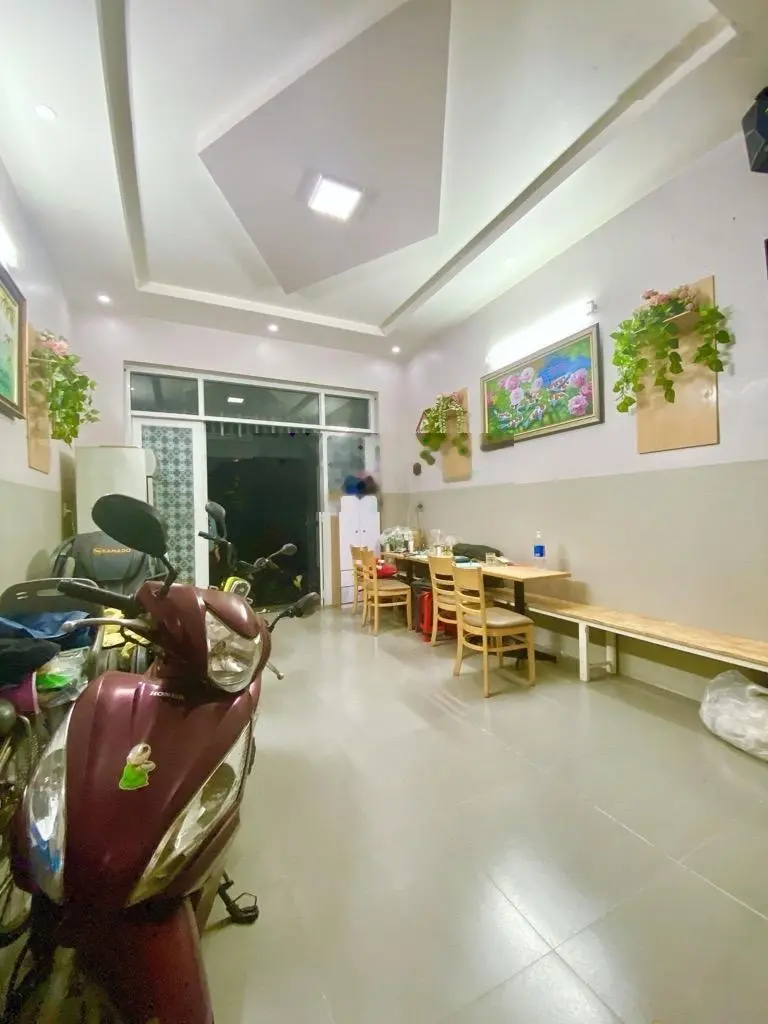 Bán nhà linh đông, 4 x 13, gần phạm văn đồng, thủ đức, 3 tầng, 5,x tỷ.