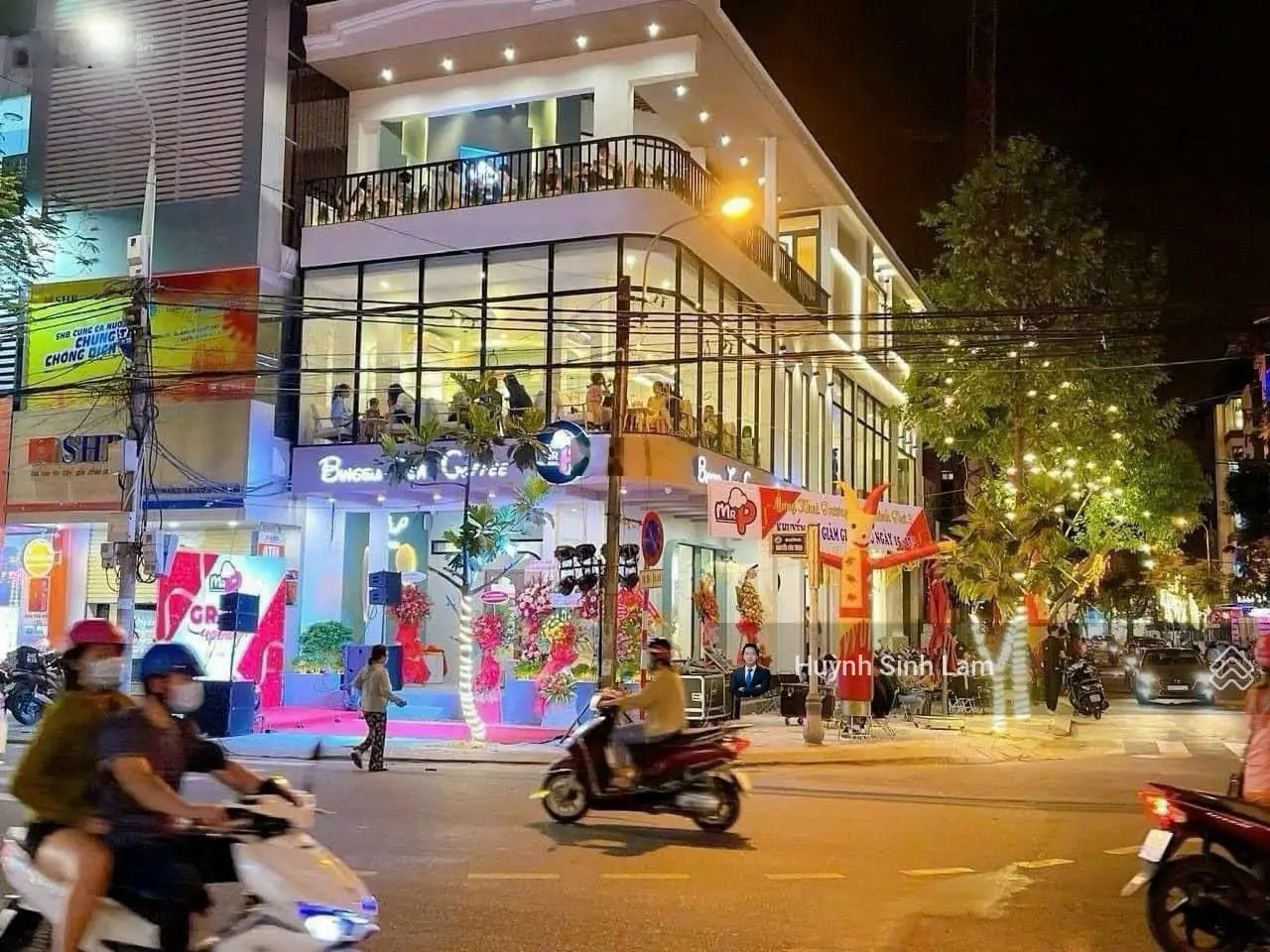 Giảm 1.3 tỷ! Bán nhà căn góc 3 tầng 3 mê - mặt phố khu Hàn Quốc - Cạnh Phan Bôi và Dương Đình Nghệ
