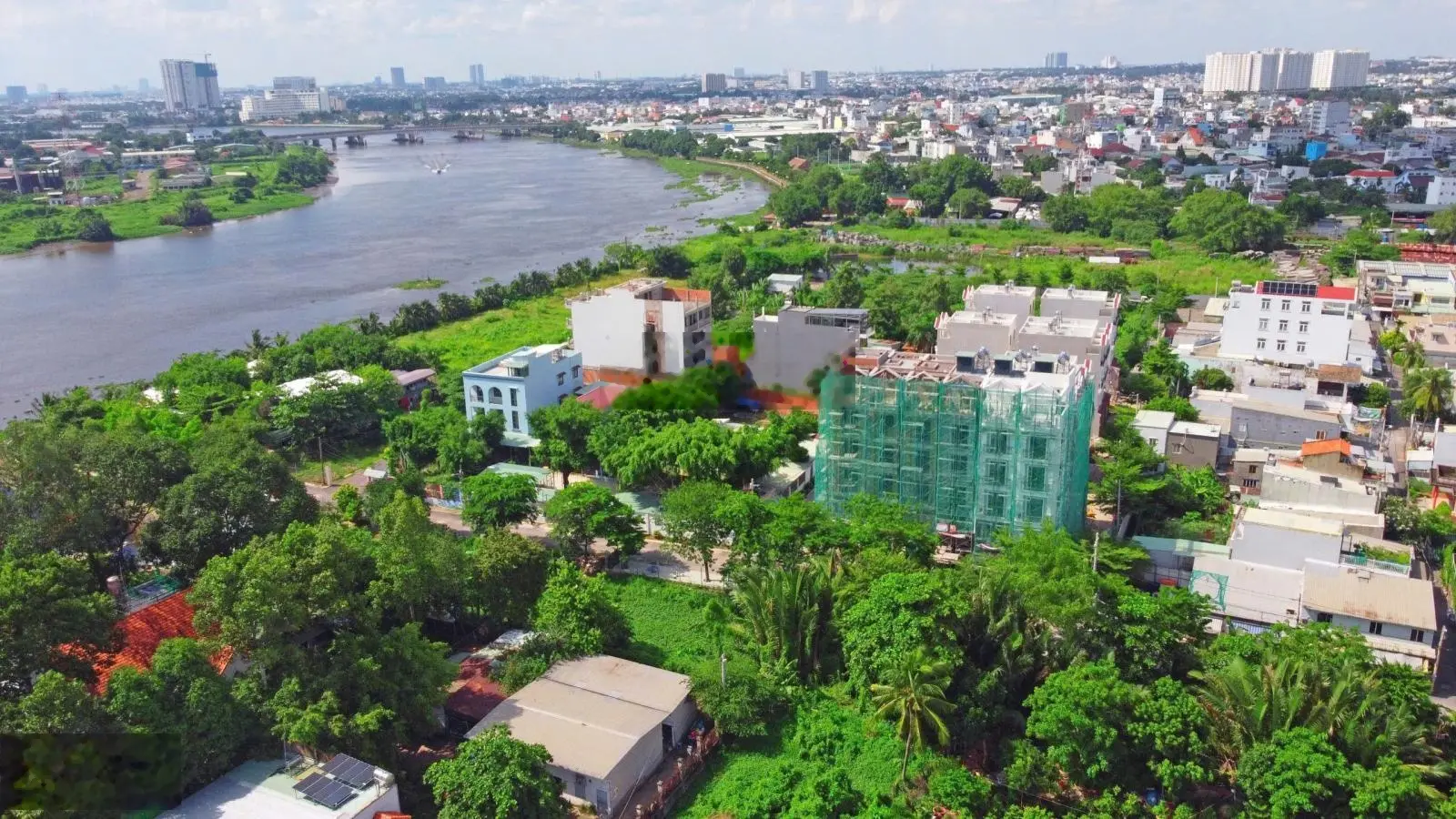 Nhà phố ven sông Sài Gòn nối liền KĐT Vạn Phúc nhưng giá chỉ bằng 1 nửa, Giá như căn hộ, Sổ Hồng
