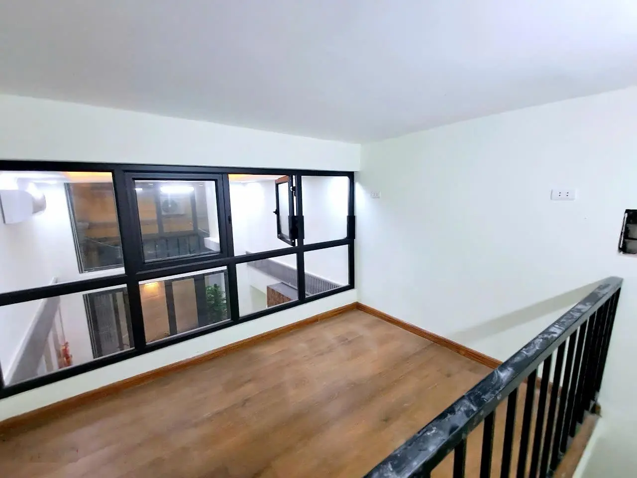 8.15 tỷ - 45m2 - 6 tầng mới - thang máy - Bạch Mai - Hồng Mai - HBT 0985826871