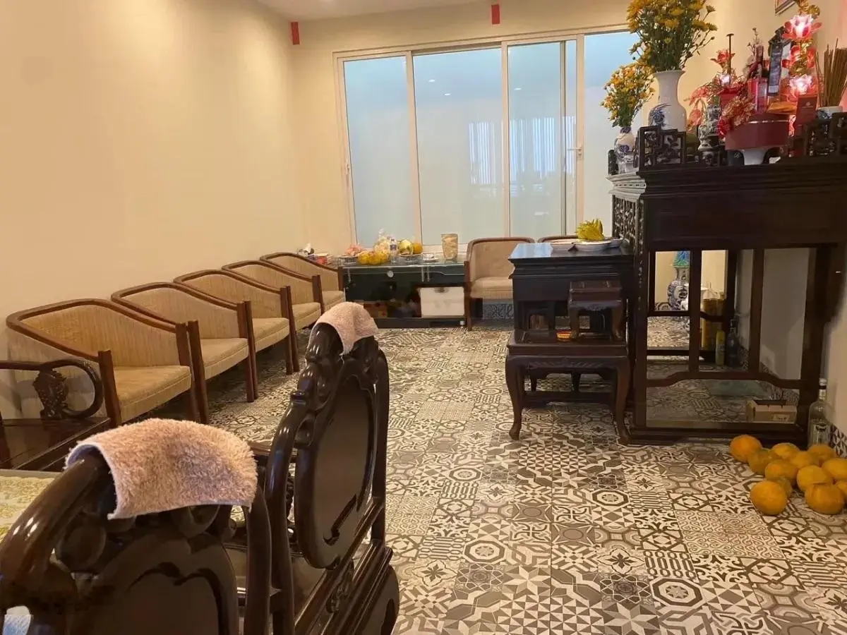 PHÂN LÔ LÂM DU LB 97M 7TẦNG NHÀ BỀ THẾ - Ô TÔ TRÁNH - GARA Ô TÔ - THANG MÁY - VỈA HÈ - KINH DOANH
