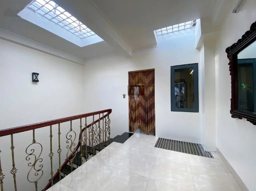 Bán nhà mặt phố bùi xương trạch 96m2- mặt tiền 4.6m- nở hậu - 24 tỷ- quy hoạch xong càng giá trị