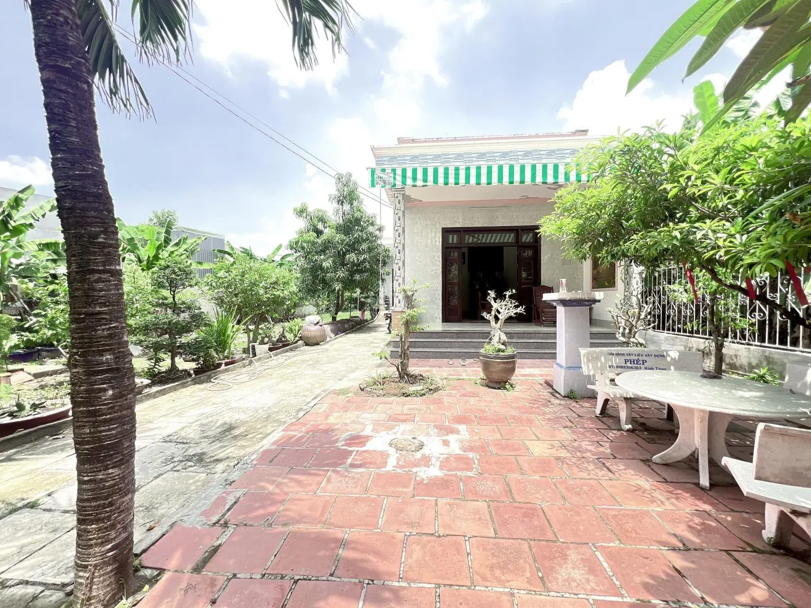Bán Nhà Biệt Thự Vườn 622m có 551m2 Thổ, Đường Lê Văn Lương, Nhà Bè 17m x 36,6m Nhỉnh 13 Tỷ.