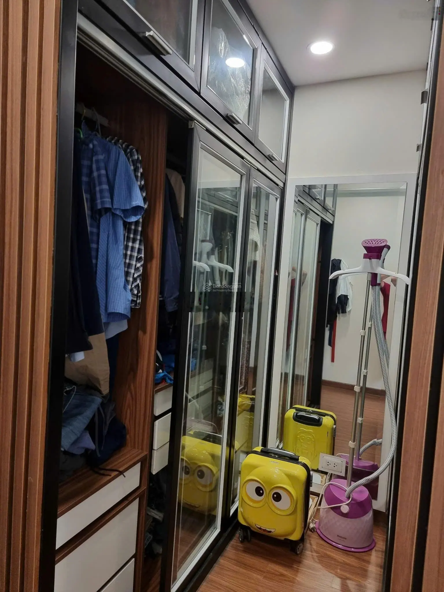 Loại 3 ngủ duy nhất có ban công phòng khách. Chính chủ bán căn 106m2, tầng cao, căn góc, full NT.