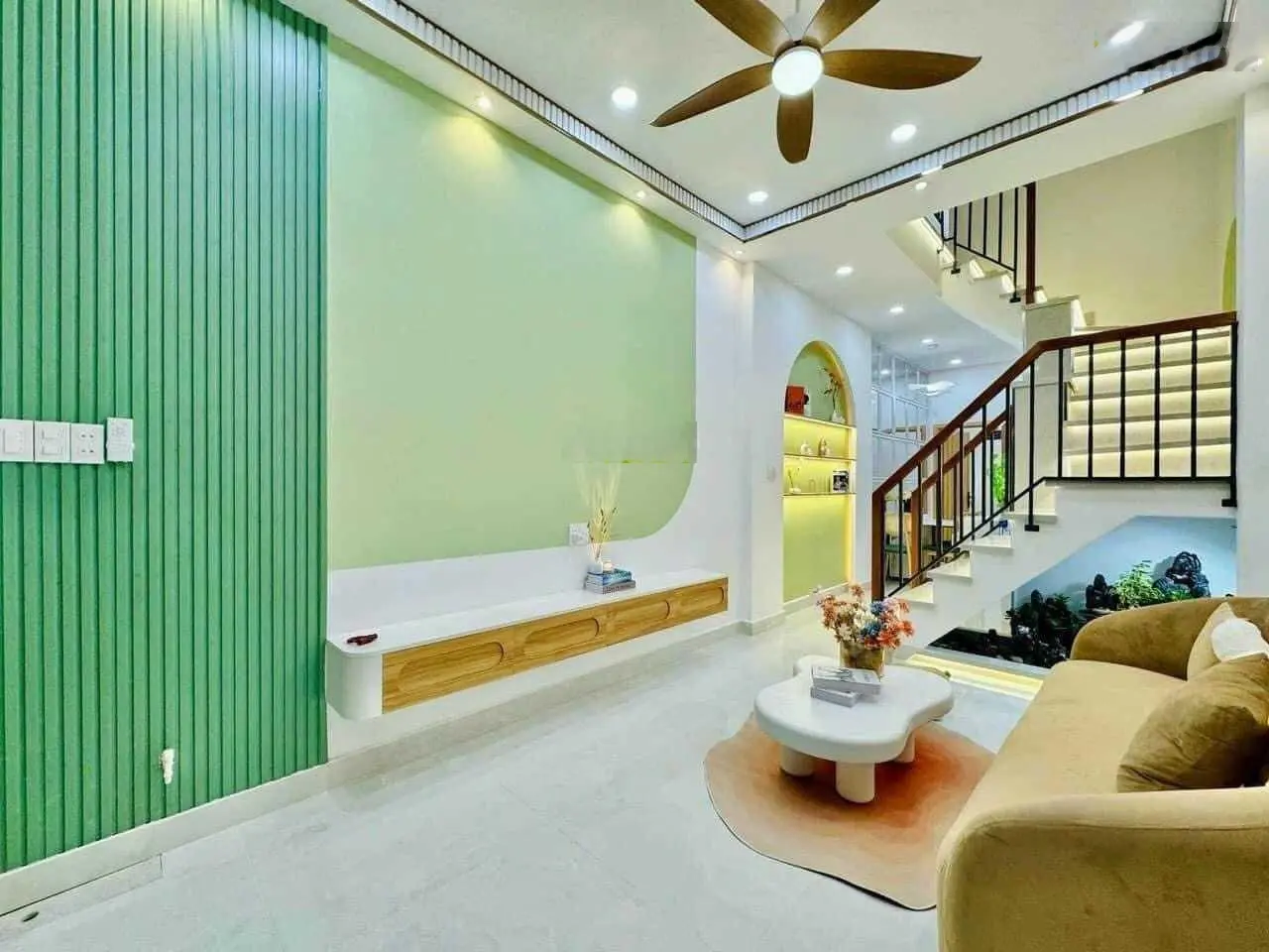 Chủ nhà đi Đức bán nhà Nguyễn Văn Lạc, P21, Bình Thạnh 44m2 giá còn TL. SHR BCC