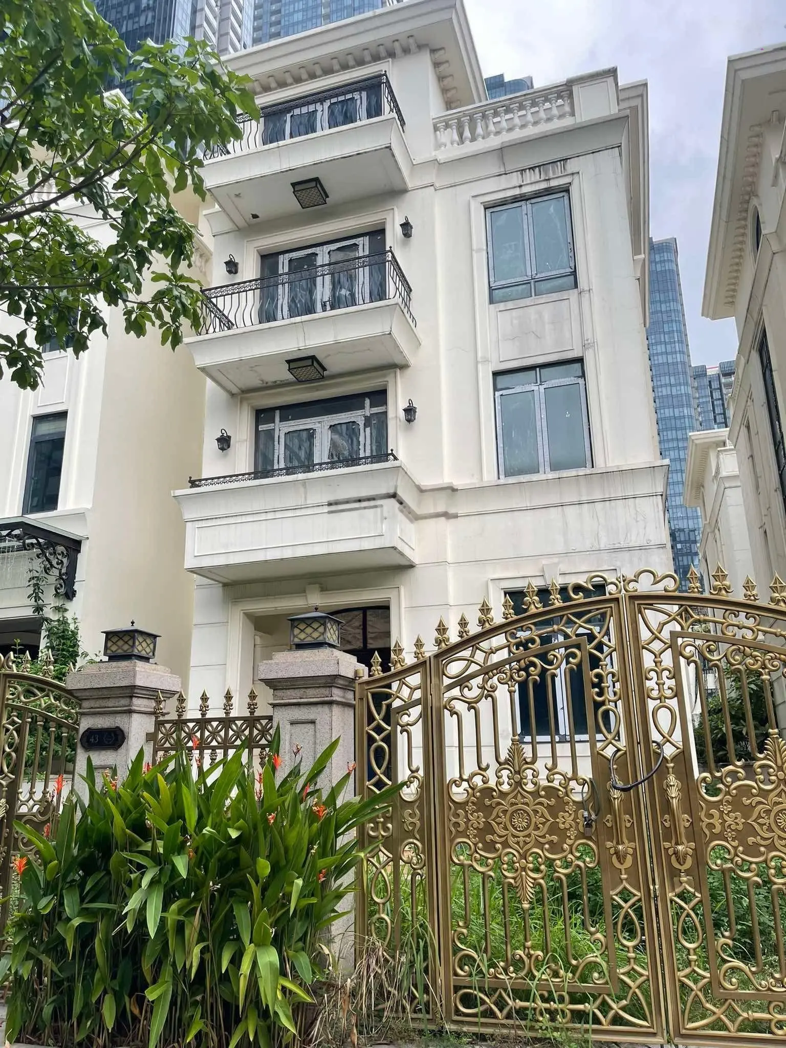 Bán biệt thự mặt tiền sông tại Vinhomes Ba Son, 500 tỷ, 437m2