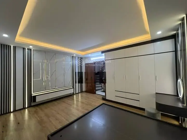Giá cực tốt! phân lô KV Thái Thịnh, gara ô tô, 2 thoáng, cực gần phố, 50m*6 phòng ngủ chỉ 14,3 tỷ