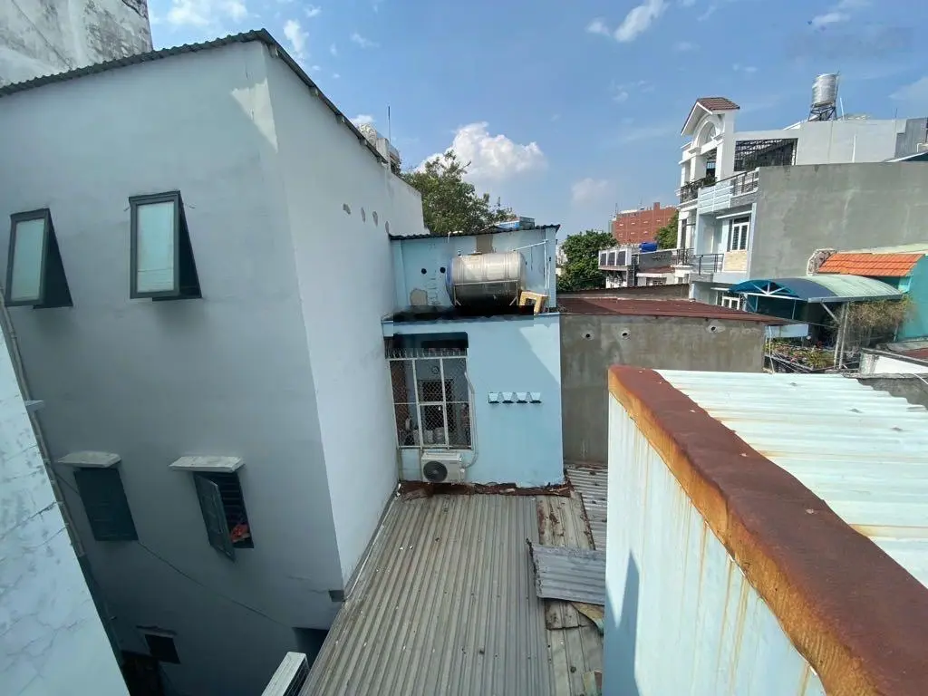 Nhà lô góc hai mặt tiền hẻm xe tải,ngay đường số 8,Gò vấp,Diện tích lớn: 239m2, chỉ: 21.7 tỷ.