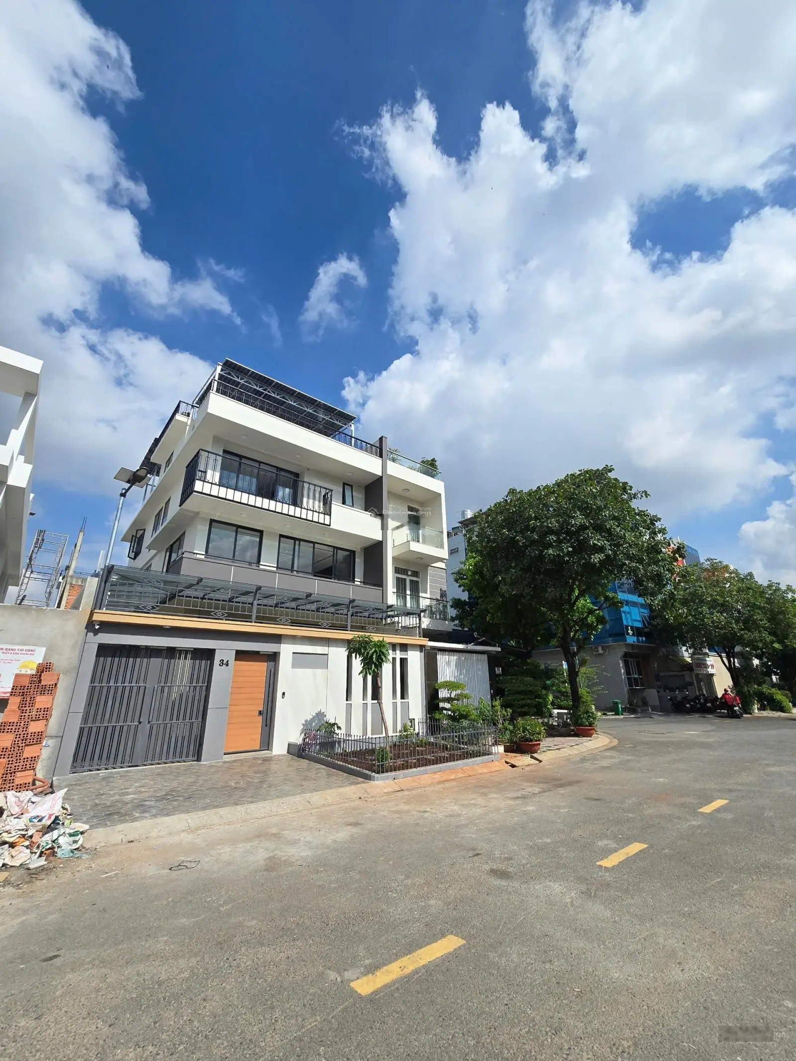 Bán nhà mặt tiền Nguyễn Quý Cảnh - Song Hành Q2, TPHCM, 70 tỷ, 199m2, pháp lý đầy đủ, mặt tiền 20m