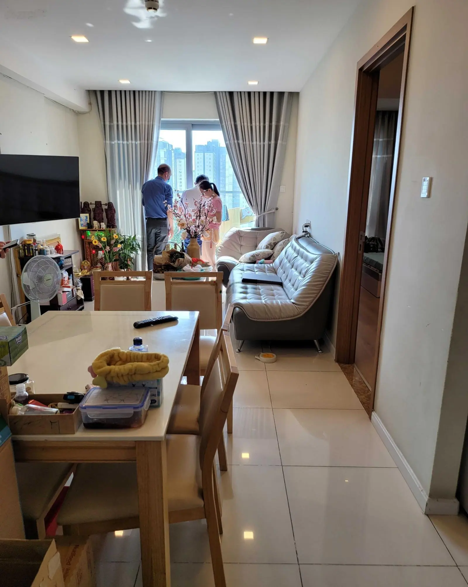 Bán Rivera Park Q10, 4tỷ3 74m2/2PN, 2WC full nội thất (bao phí thuế sổ hồng) LH: 0918 141 ***