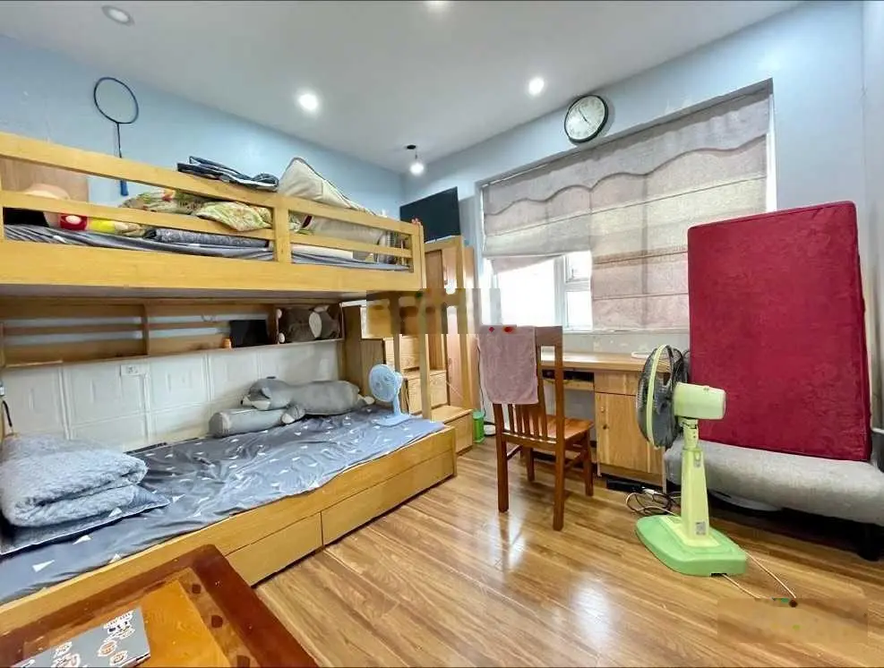 Bán chung cư Trung Văn, Nam Từ Liêm, siêu rộng 118m2, nhỉnh 4 tỷ, 3 ngủ