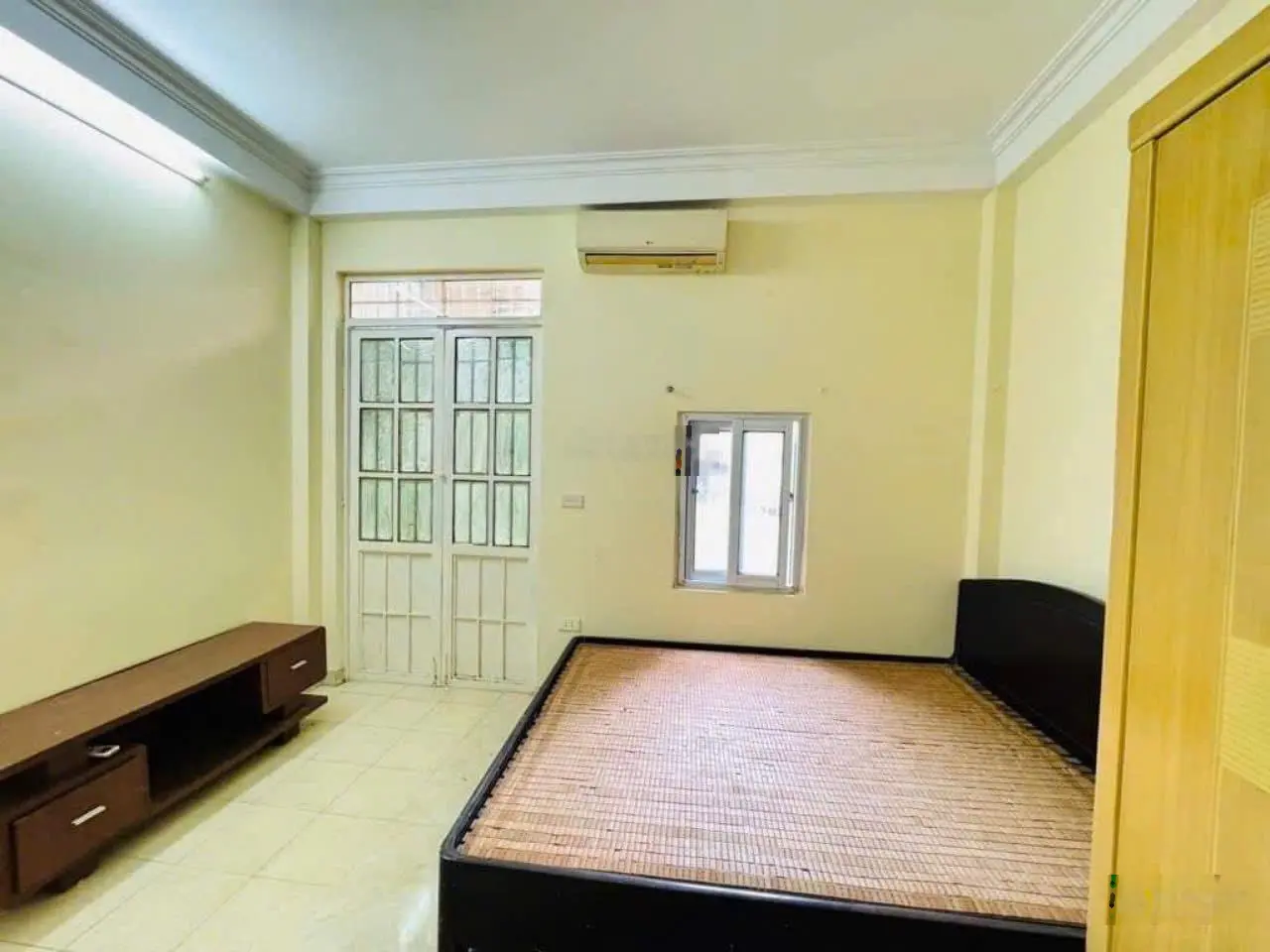 Nhà Ngô Gia Tự 65m2x2 tầng, ô tô tránh, kinh doanh nhỏ, 5.8 tỷ 0976 285 ***