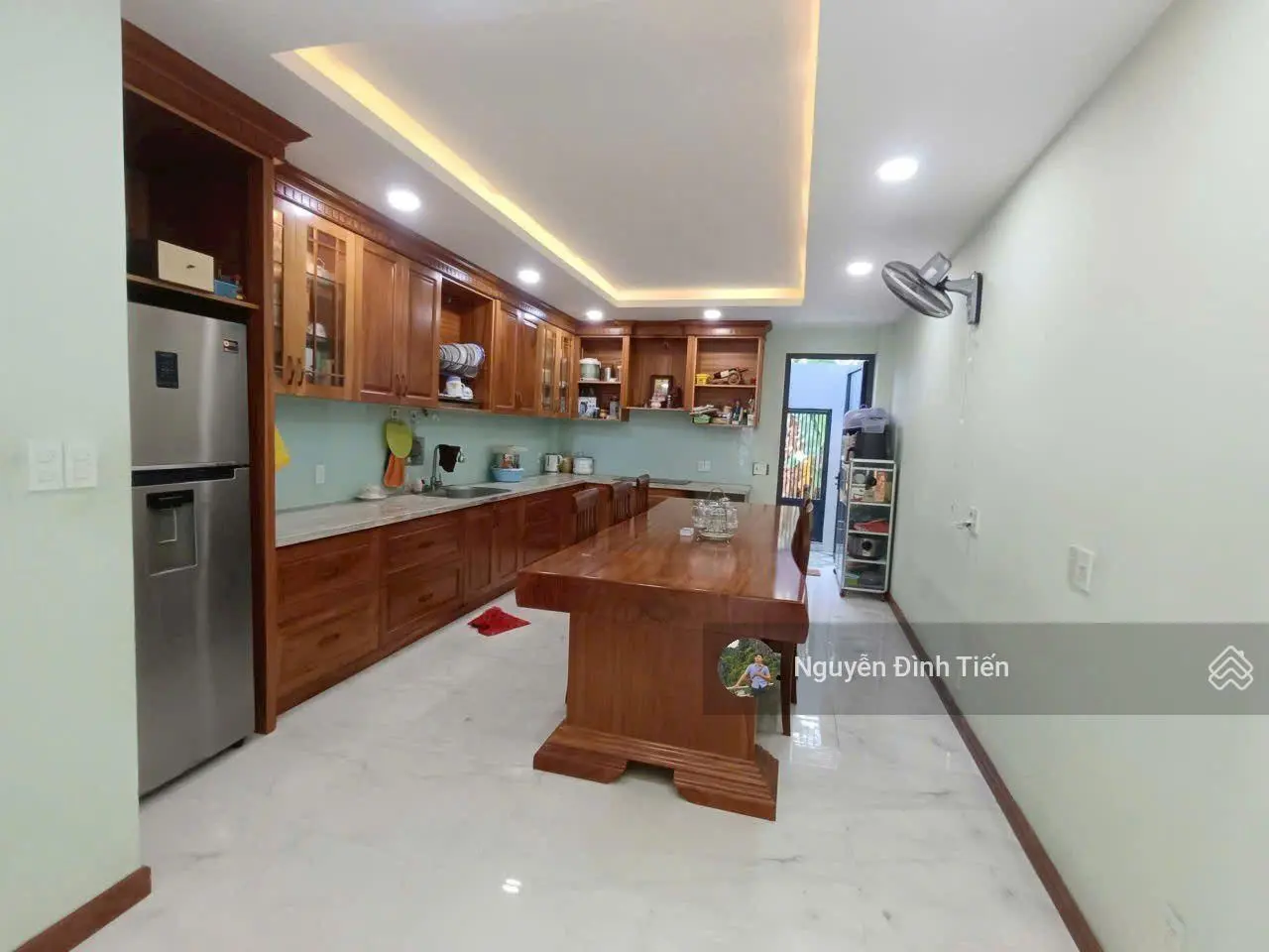 Gần Gigamall Nhà Mới 3 Tầng 92m Sân Đậu Ô Tô Đường Xe Tải Quay Đầu Hiệp Bình Chánh Thủ Đức.