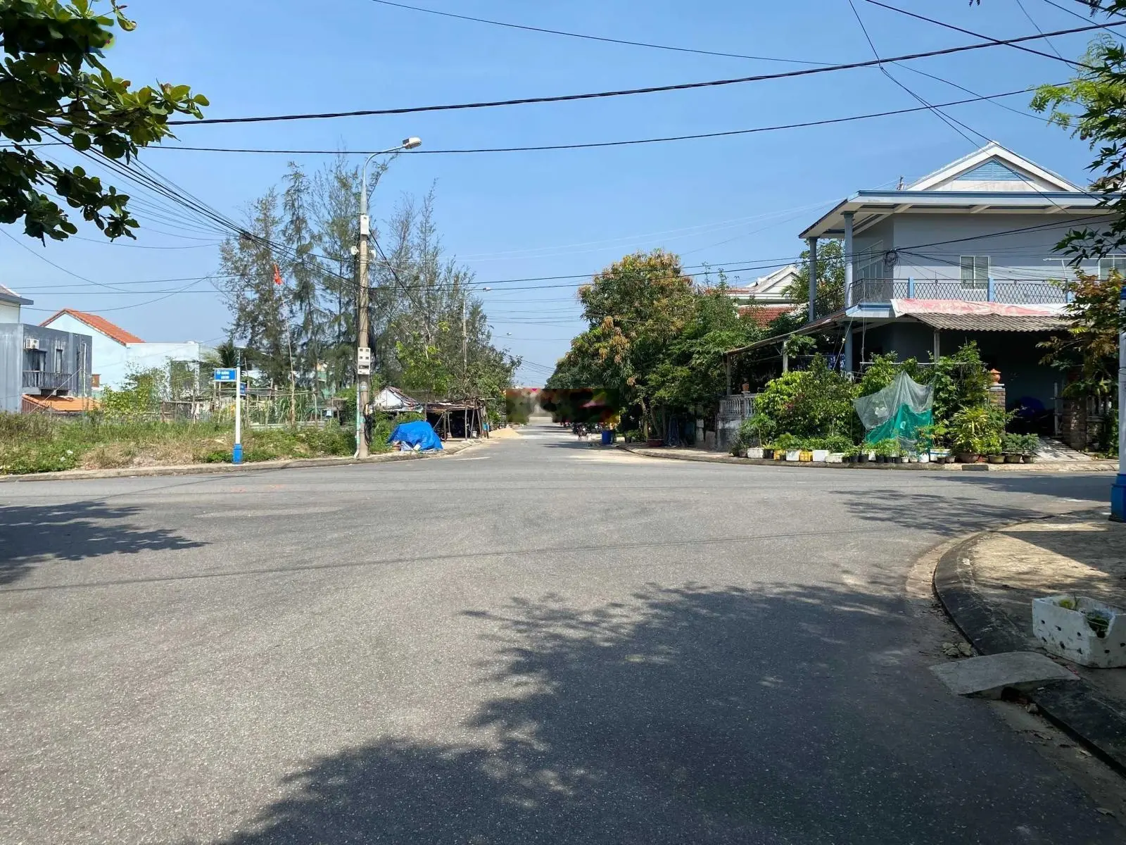 Cần bán nhà khu làng chài đường Nguyễn Thành Ý, sát sông và gần biển An Bàng. Giá 4 tỷ