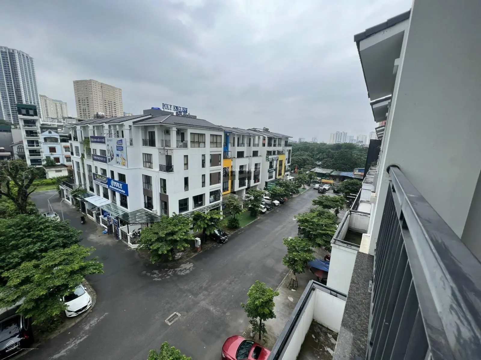 Chính chủ bán lô liền kề 110m2 hoàn thiện đẹp có thang máy giá tốt nhỉnh 30 tỷ. LH: 0963 689 ***