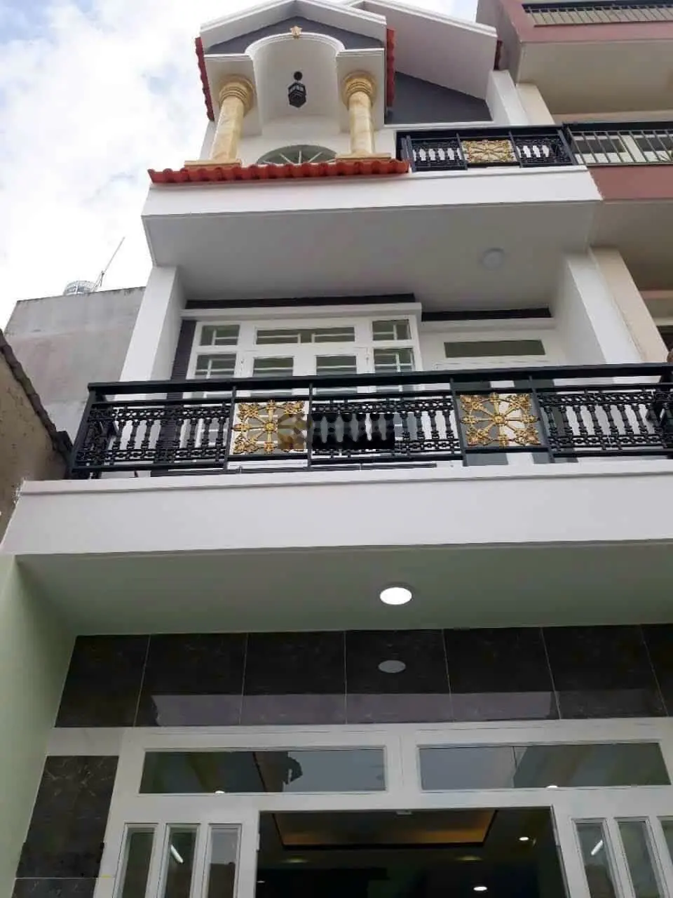 Nhanh thì còn khách ơi 1 trệt 2 lầu Q12 giá 1tỷ750, cách Gò Vấp 5 phút