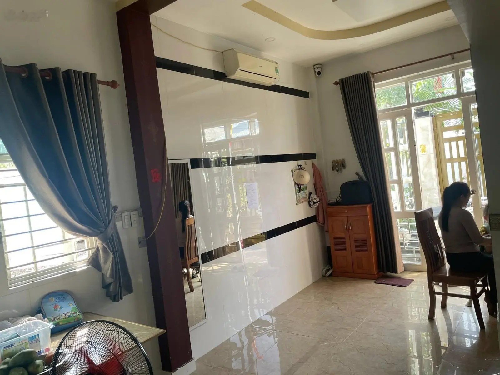 2 tỷ 6 đồng sở hữu 2 nhà ngang 4x10m 2 mặt tiền. Chính chủ công chứng sang tên đứng tên trên sổ.