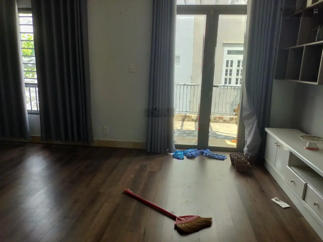 Nhà 2 Tầng 6x21m , Đ12 Tam Bình, 5PN, 6WC Xe Hơi Đậu Trong Nhà