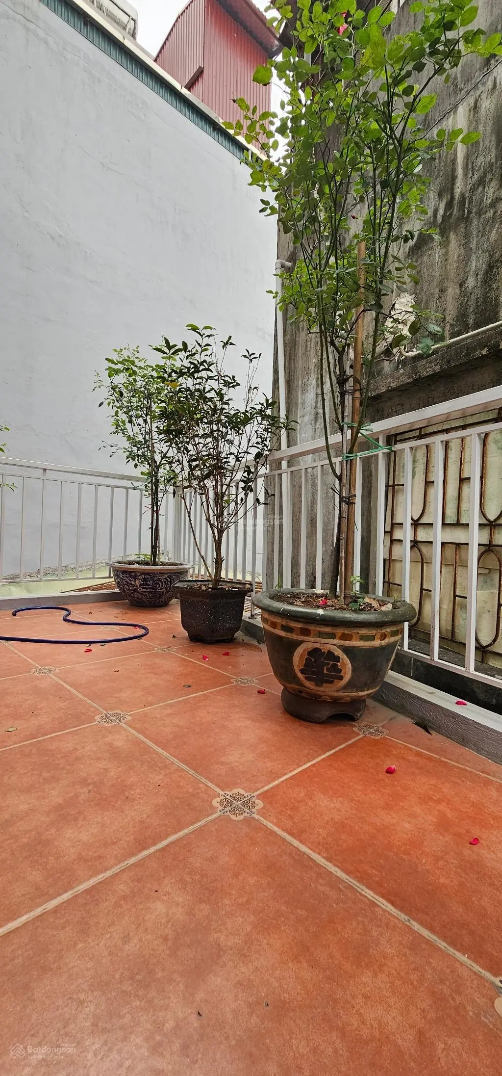Ban nhà mới, ngọc lâm, long biên 58m, 5 tầng thang máy, oto đỗ cửa 11.5 tỷ.