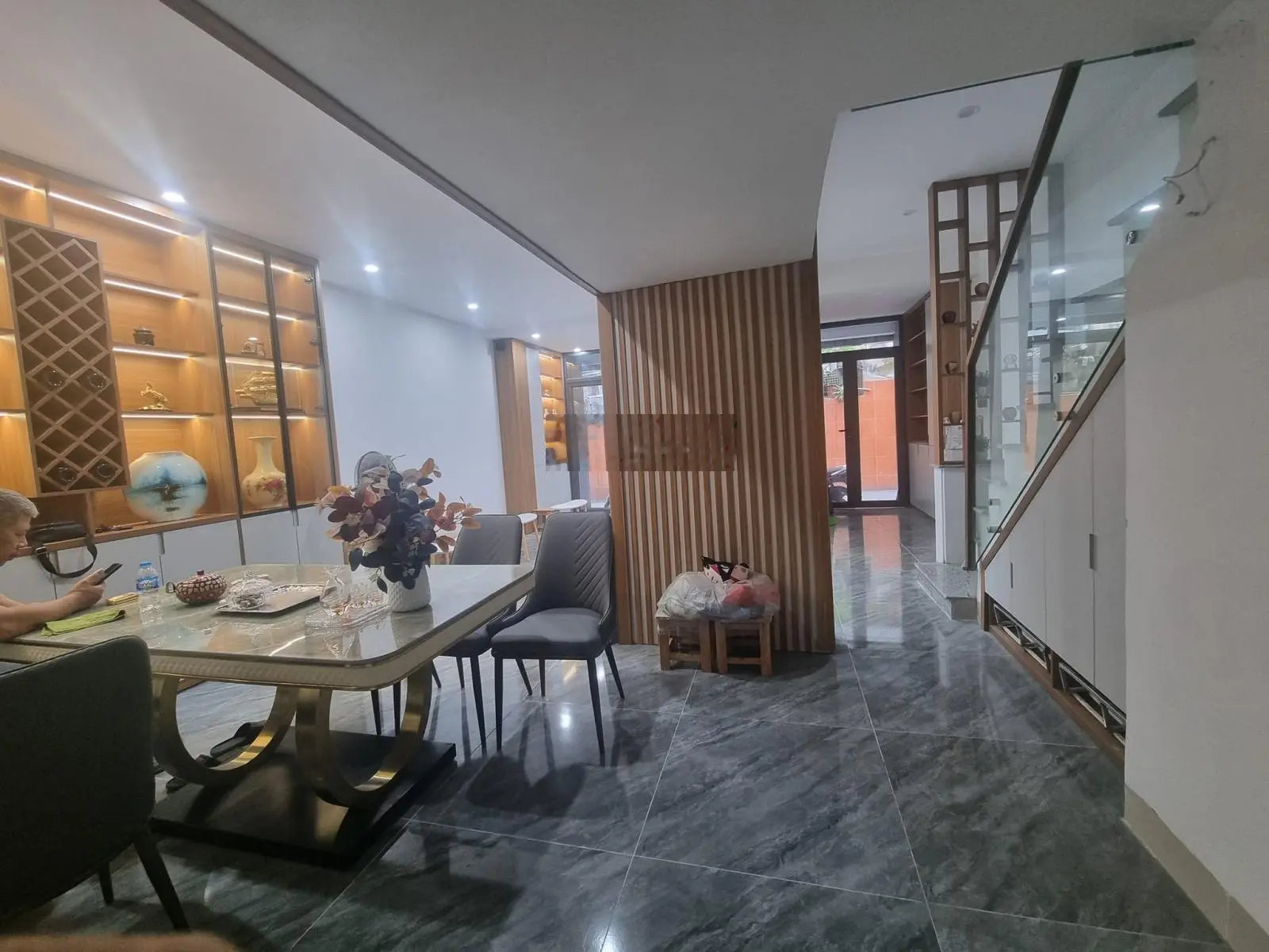 Bán gấp nhà riêng tại Phố Trung Kính, 29 tỷ, 79m2, phân lô ô tô tránh, vỉa hè, kinh doanh, cho thuê