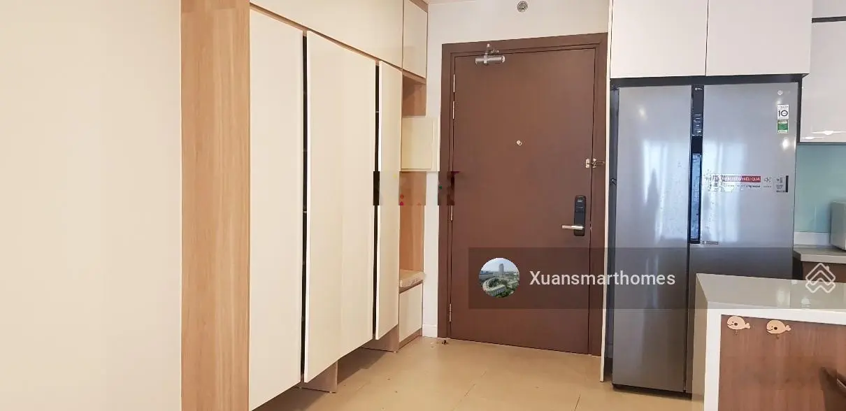 Căn hộ 96m2, 2 phòng ngủ, phòng khách cực thoáng