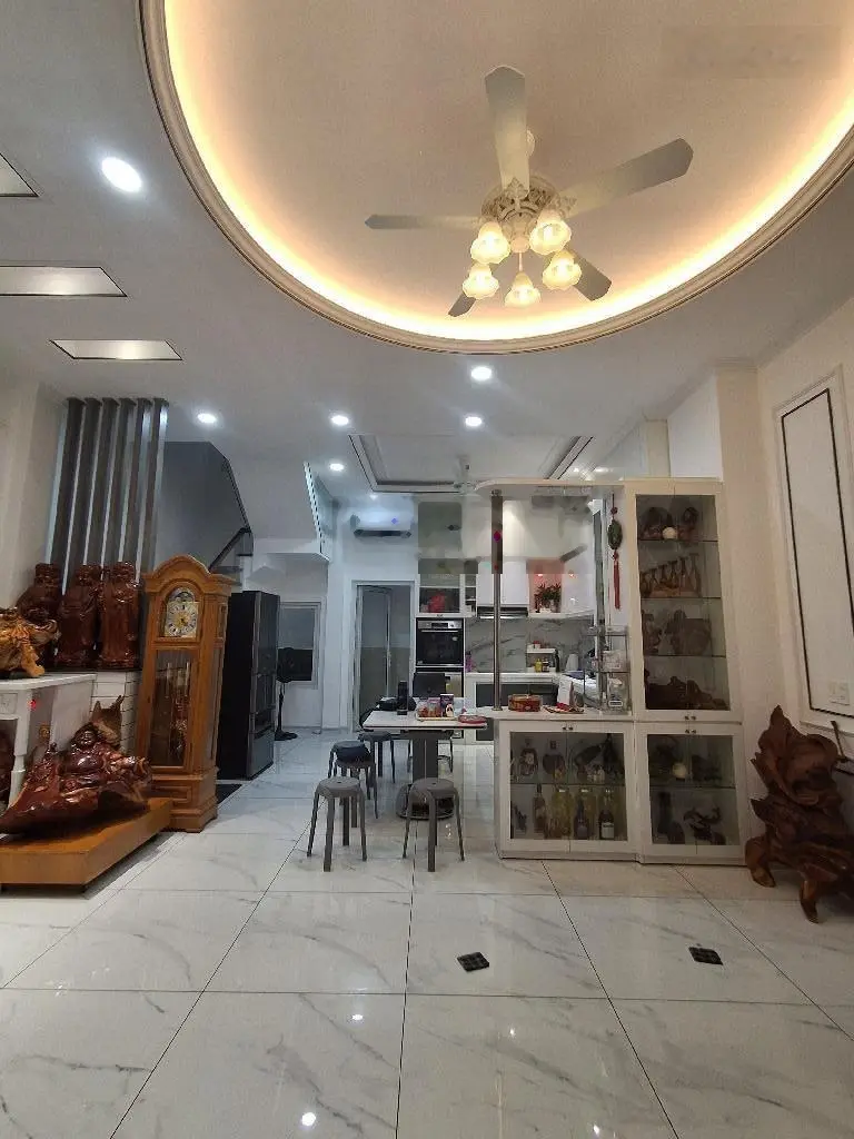 Nhà mới đón tết, 4 tầng - ngang bề thế 6m, full nội thất - nhỉnh 8tỷ