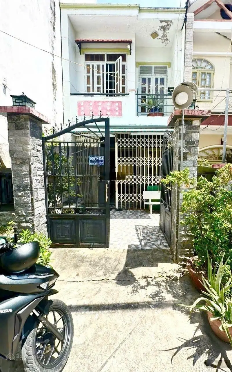 Bán nhà hẻm xe hơi 1942 Huỳnh Tấn Phát. Dt 4x17.5m. trệt lầu. 4.3 tỷ
