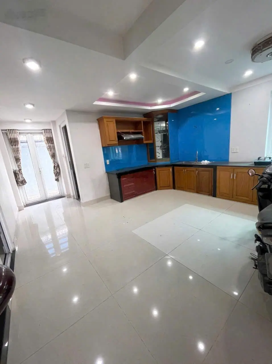 Cần bán nhà 1 trệt 2 lầu, DT 3.4m x 14.5m, đường Lê Sát P.Tân Quý Q.Tân Phú